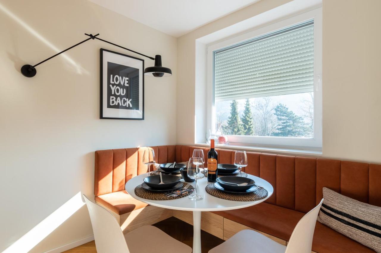 Canopy Apartment Ljubljana Extérieur photo