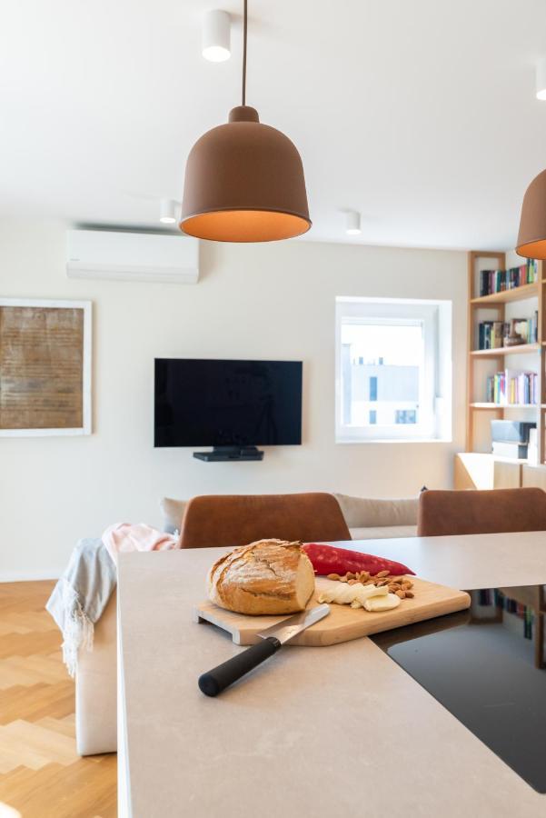 Canopy Apartment Ljubljana Extérieur photo